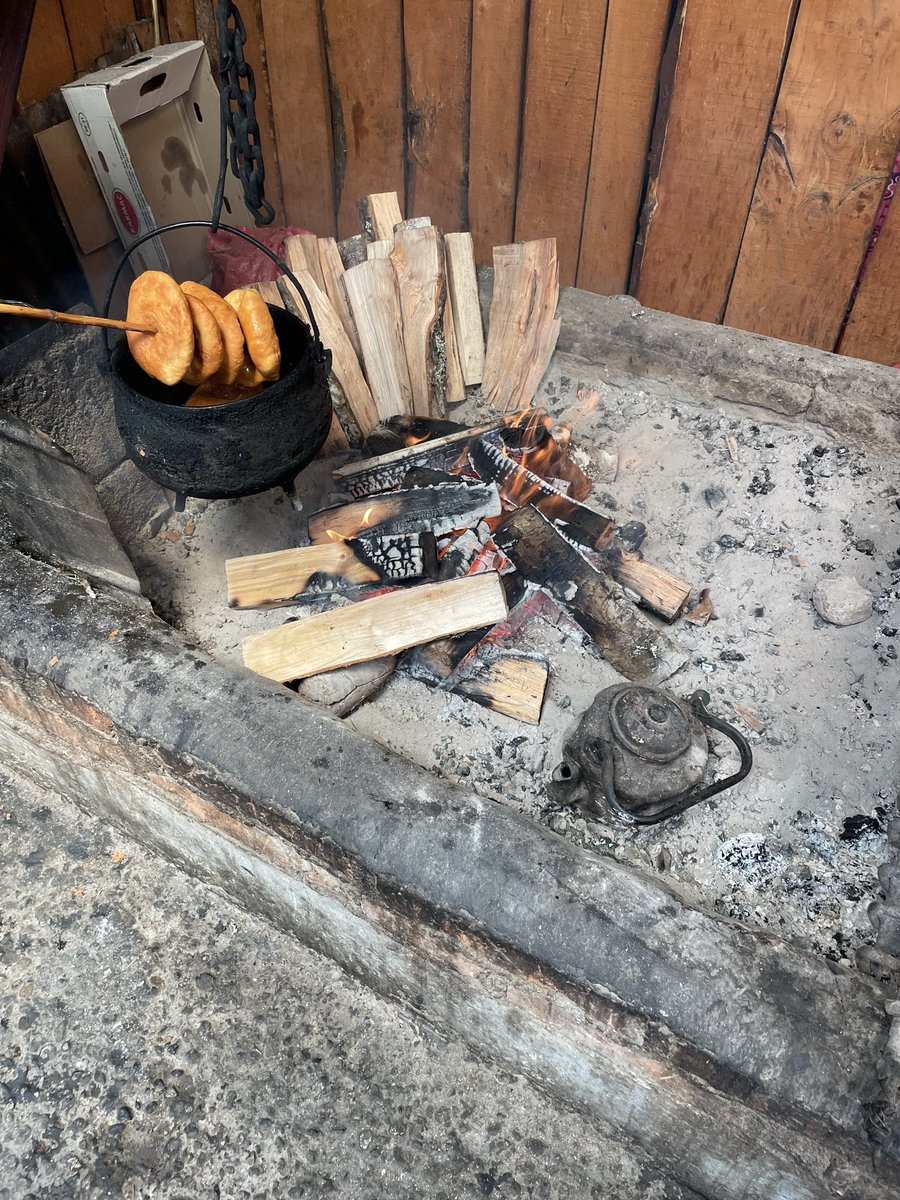 kelosilva's tweet photo. #villarrica #pucon 
La ruca, Geronimo de alderete 638 Villarrica 🥘 https://t.co/lk6idhL74p