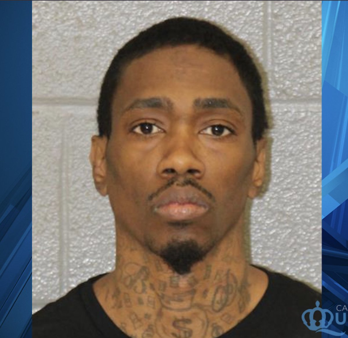 matt_vanswol's tweet image. 🚨#BREAKING: Ronnie Fewell of Charlotte NC, who has been arrested a mind-boggling 41 previous times (!!!), has just arrested AGAIN for the murder of of a 51 year old man.
HOW ON EARTH WAS THIS MAN WALKING FREE?!!!!!
When is enough?!!!
North Carolina needs MAJOR reform...
