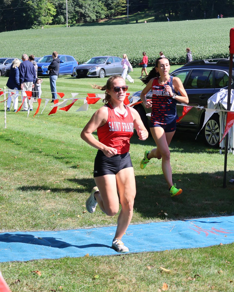RedFlashXCTF's tweet image. Huge congrats to Carlos for Rookie of the Week! 

@Morgs_jpeg, @Rosemarygaydos, Anna, and Aaron named NEC Prime Performers after incredible races!!