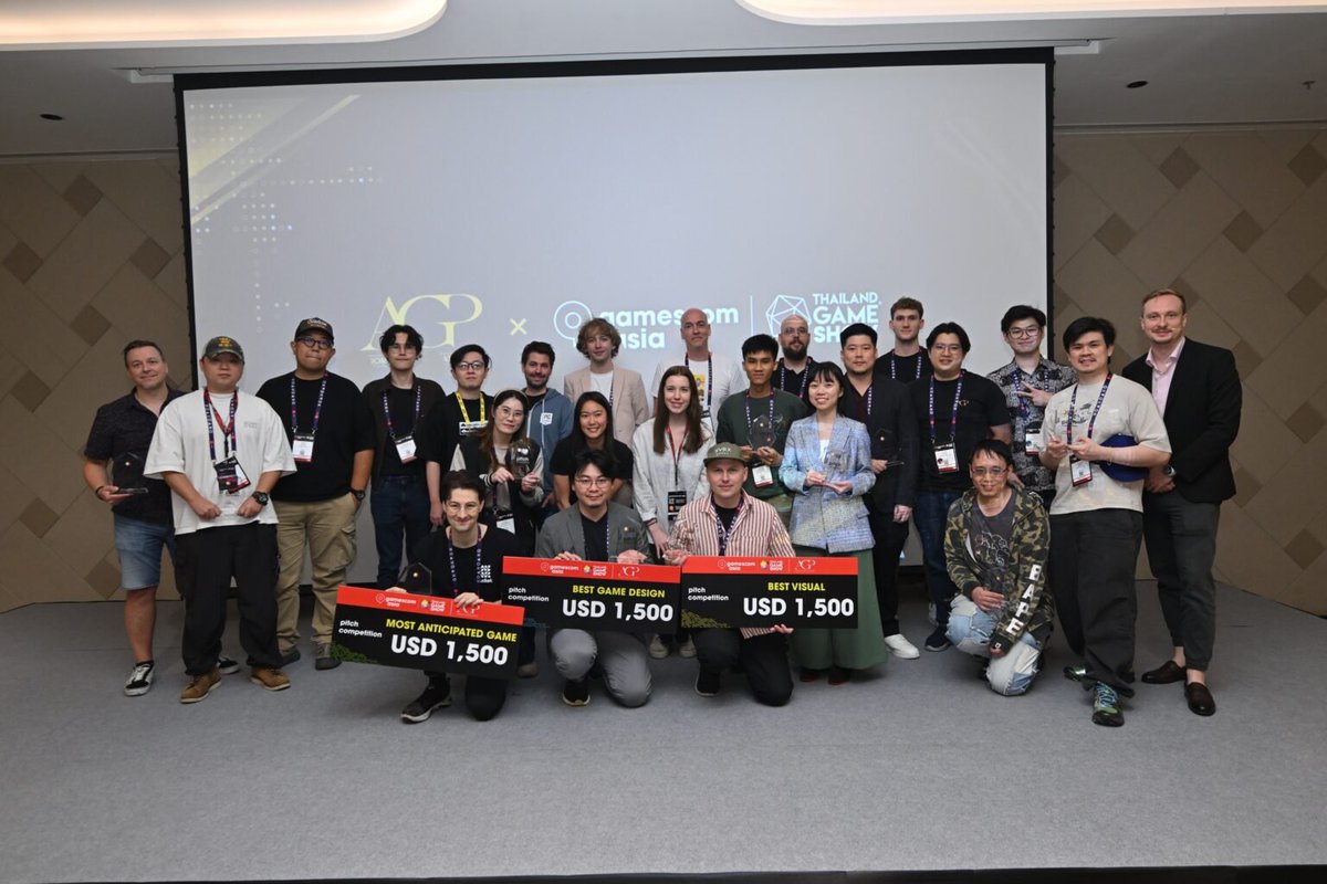 ONANYJOURNEY's tweet image. Gamescom Asia was unforgettable!
Thank you to all the players who stopped by to try our coop game—your feedback is helping us level up! 
🚀 More to come!
Wishlist it :  store.steampowered.com/app/3201370/ON…
#indiegame #OnAnyJourney #GamescomAsia #WishlistWednesday
