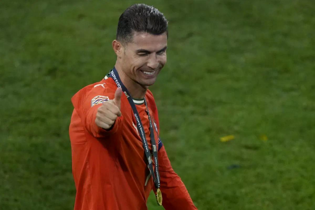 Κριστιάνο Ρονάλντο: Ο πιο εμπορικός ποδοσφαιριστής παγκοσμίως για το 2025 – Ξεπέρασε Μέσι και Μπαπέ sport24.gr/football/krist…