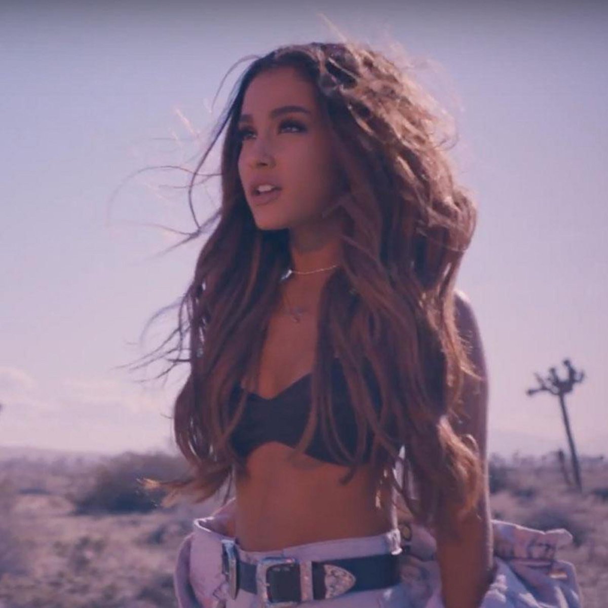 ‘Into You’ by Ariana Grande re-enters the Global Spotify chart at #149 with 1.333 million streams