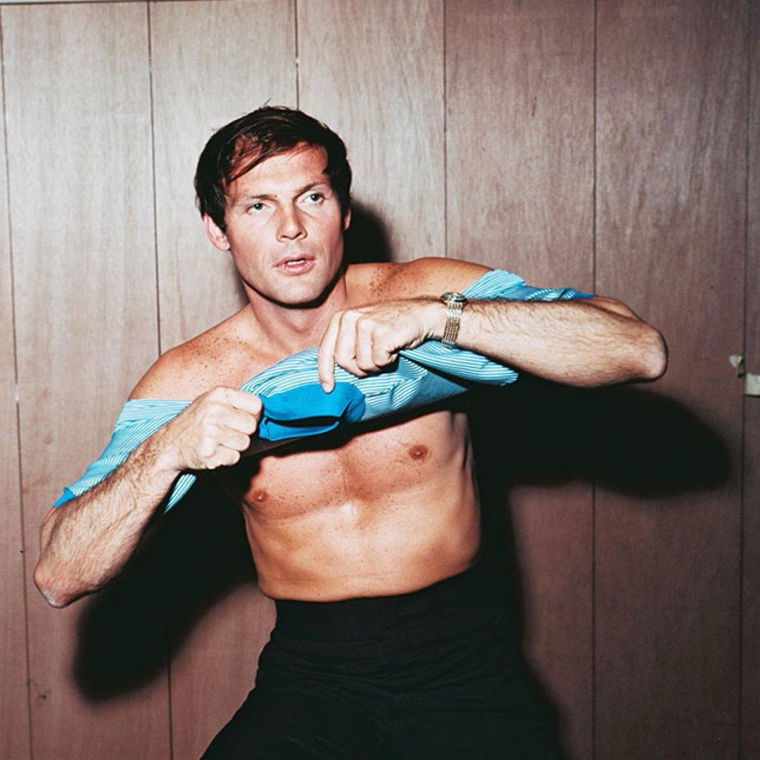 titangoji's tweet image. People called Adam West "Fatman" when he actually looked like this.