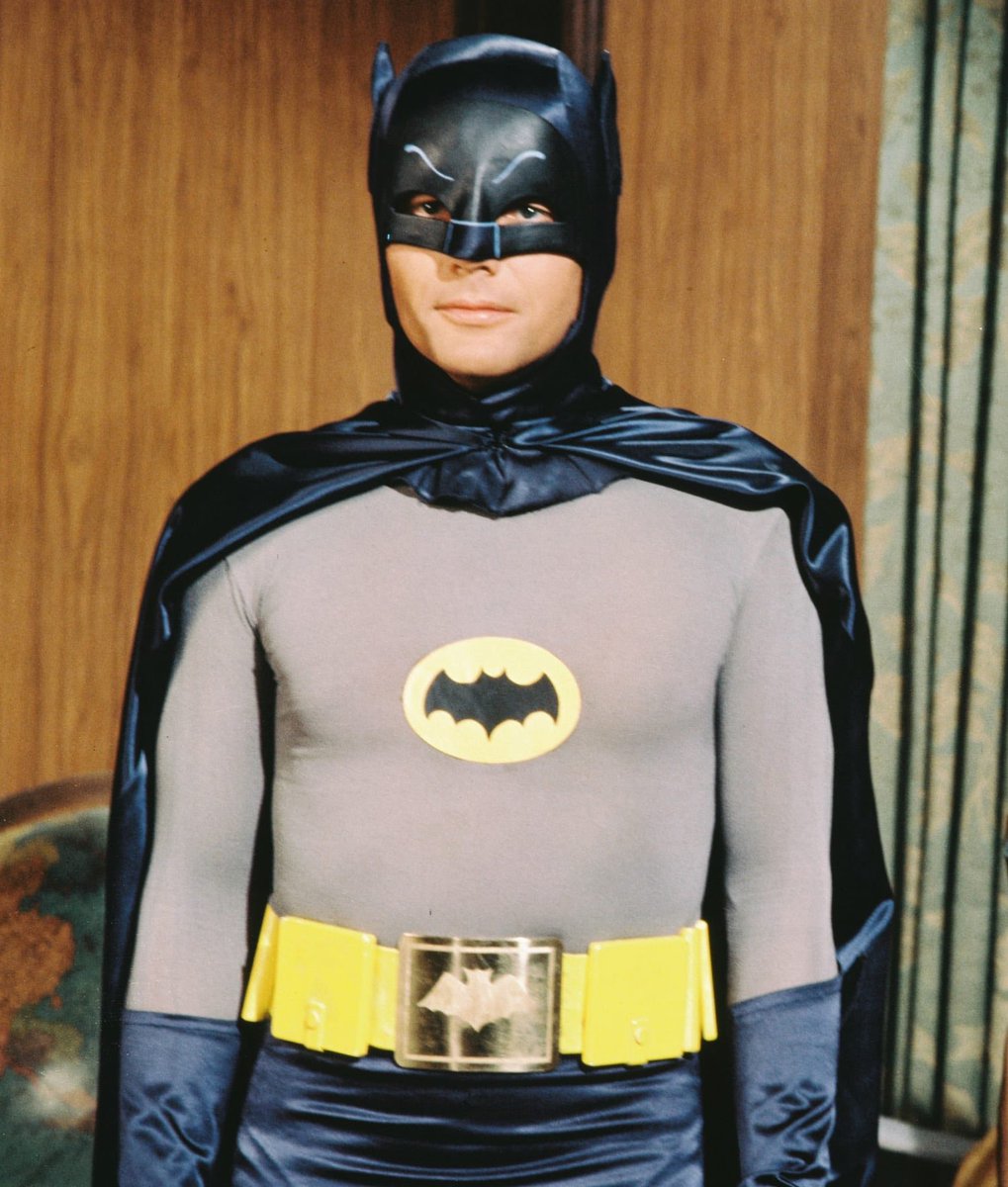 titangoji's tweet image. People called Adam West "Fatman" when he actually looked like this.