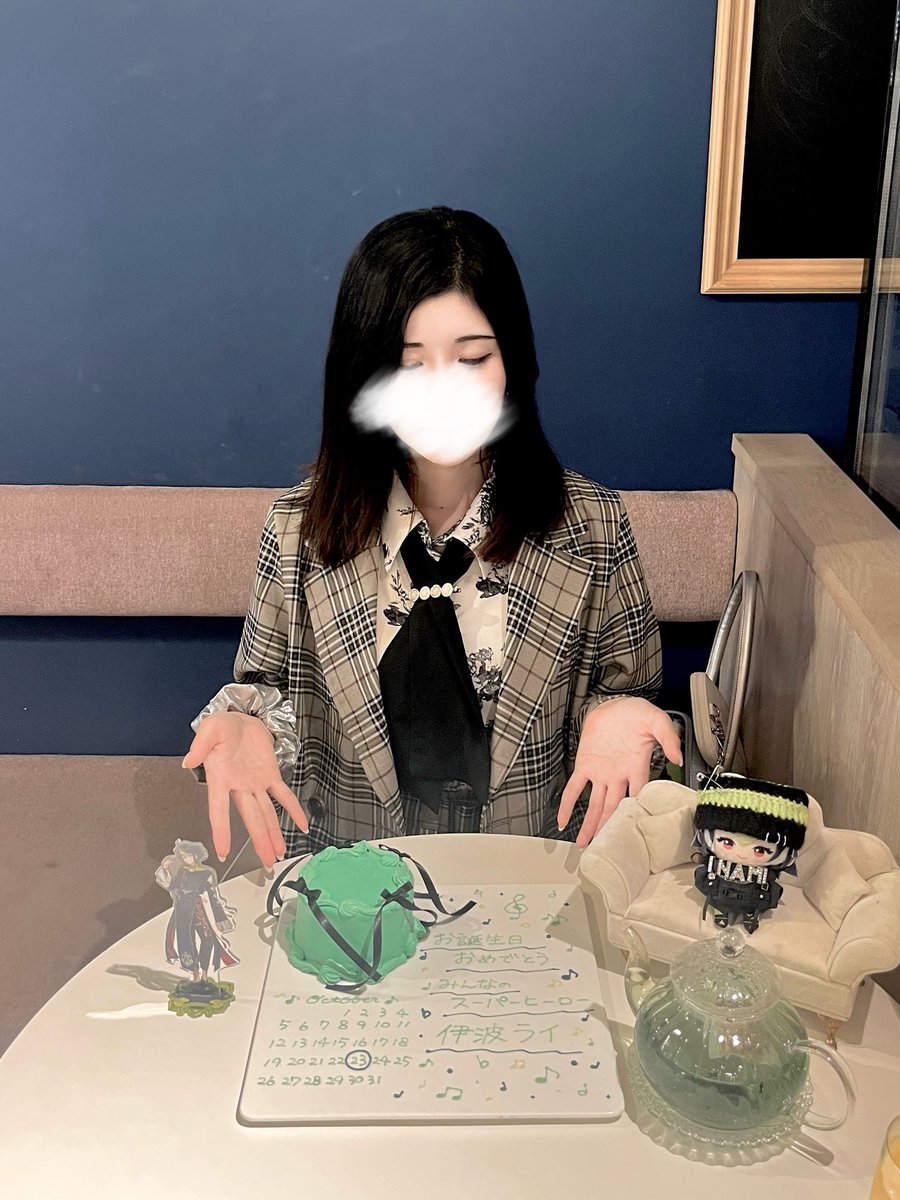 Ringo_55c's tweet photo. 伊波誕生日おめでとう🎉
これはお祝いしたときのｵｲﾗ https://t.co/8ziiY5Wr8j