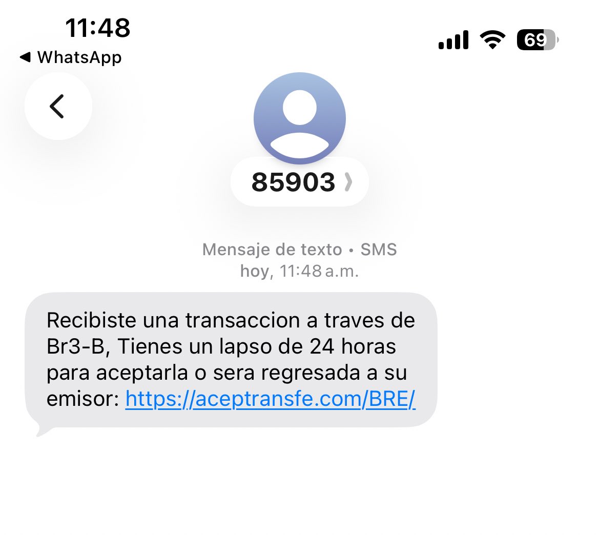 charlieg12's tweet photo. Señores @BancoRepublica alertar a la comunidad acerca de estos casos. Ya son varios los mensajes que me llega de este tipo. https://t.co/RDHFTylfs6