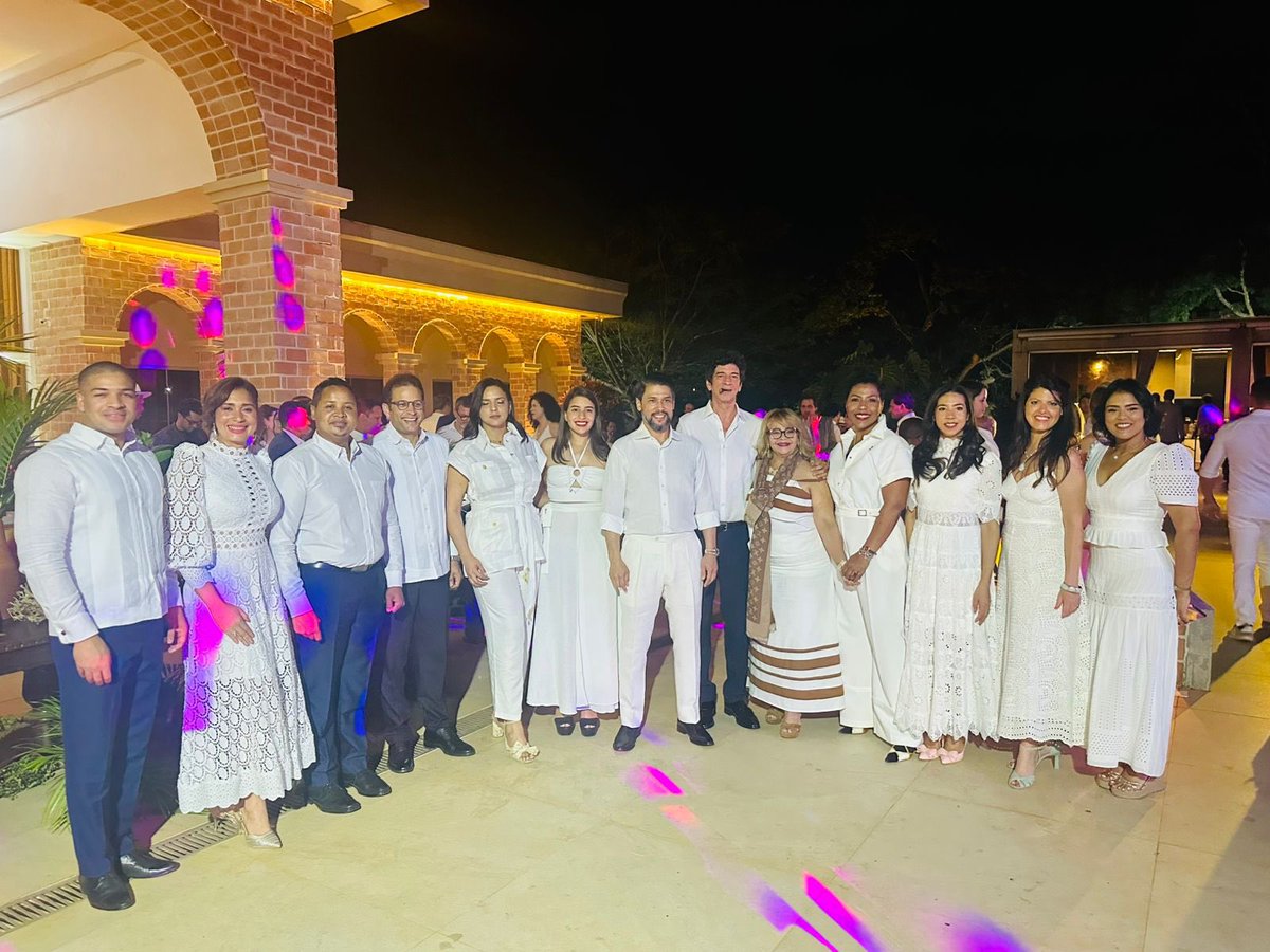 La cultura dominicana brilló con fuerza en Brasilia durante el evento “Terra e Aromas: Dominicana e Brasil em Folhas e Barris”, una velada dedicada a celebrar la hermandad entre ambos países a través de los sentidos: el inconfundible aroma del tabaco, el sabor exquisito del ron.