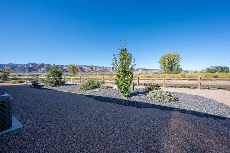 LeadingRE tweet media