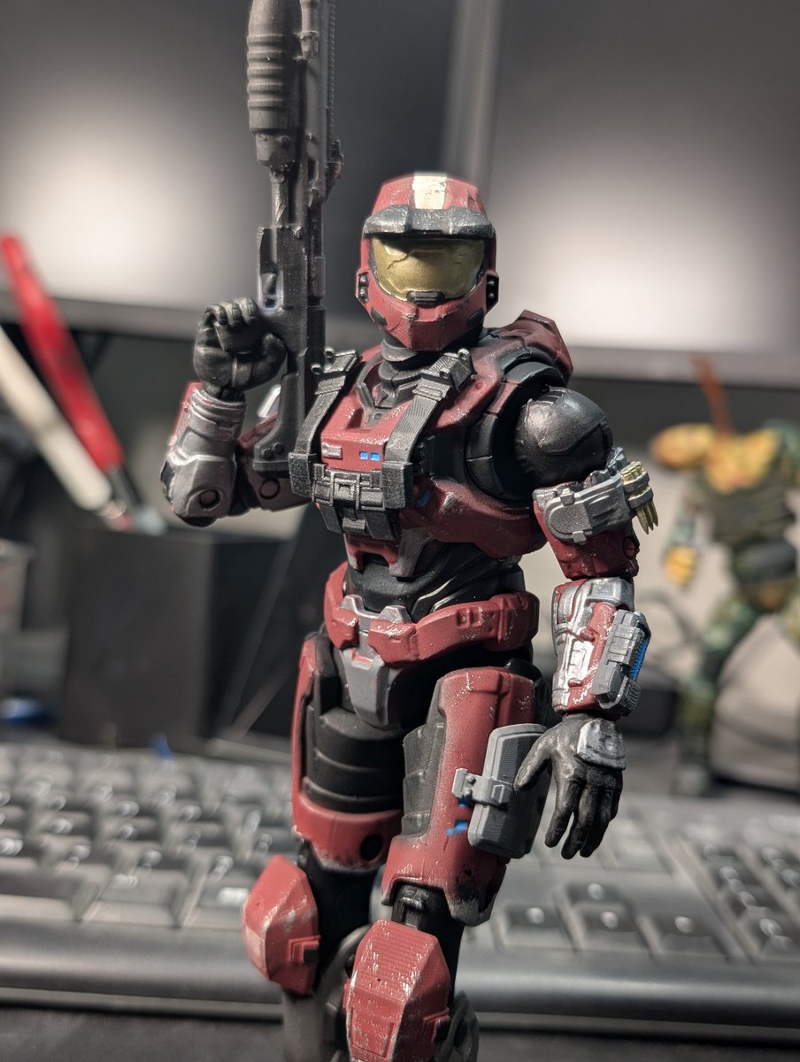 HOIDA247's tweet image. Finished another MK V [B] figure right before Halo Worlds.

Parts and painted by me.

#Halo #halocommunity #HaloSpotlight