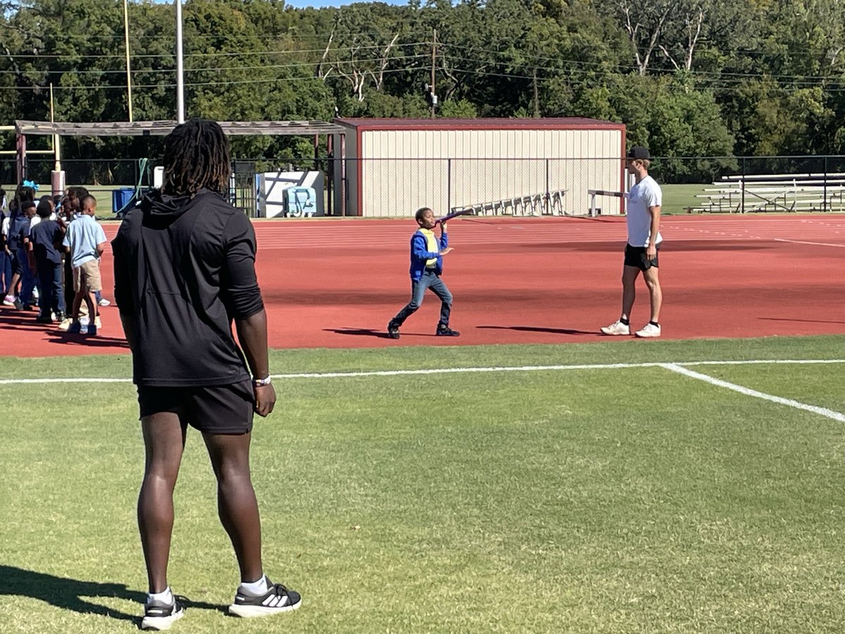 jdm_ulm's tweet image. J S Magnet 3rd grade classes doing track and field with our athletes at Brown Stadium!