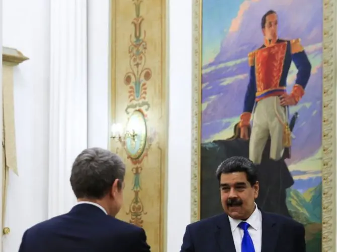 Del socialismo del siglo veintiuno al narcoterrorismo de Estado: Venezuela, narcotráfico y complicidades internacionales.
voziberica.com/del-socialismo…