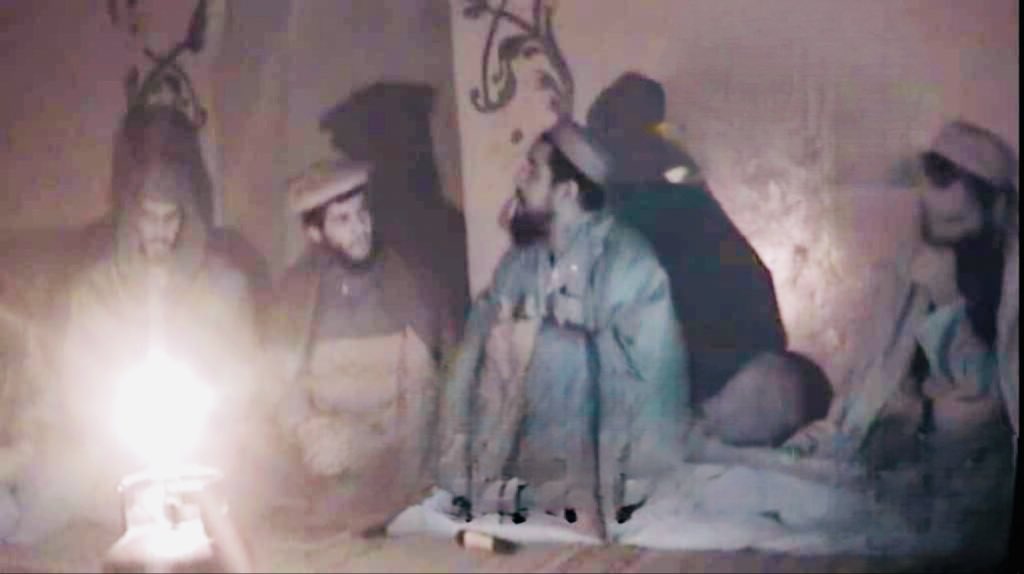 Rare screenshot from the jihadists' archives: Abu Yahya al-Libi, German-Moroccan IMU+Al-Qaeda commander, Abu Talha al-Almani (Bekkay Harrach) and Khalifa Siraj u Din Haqqani in one frame. Can anyone identify the fourth individual?