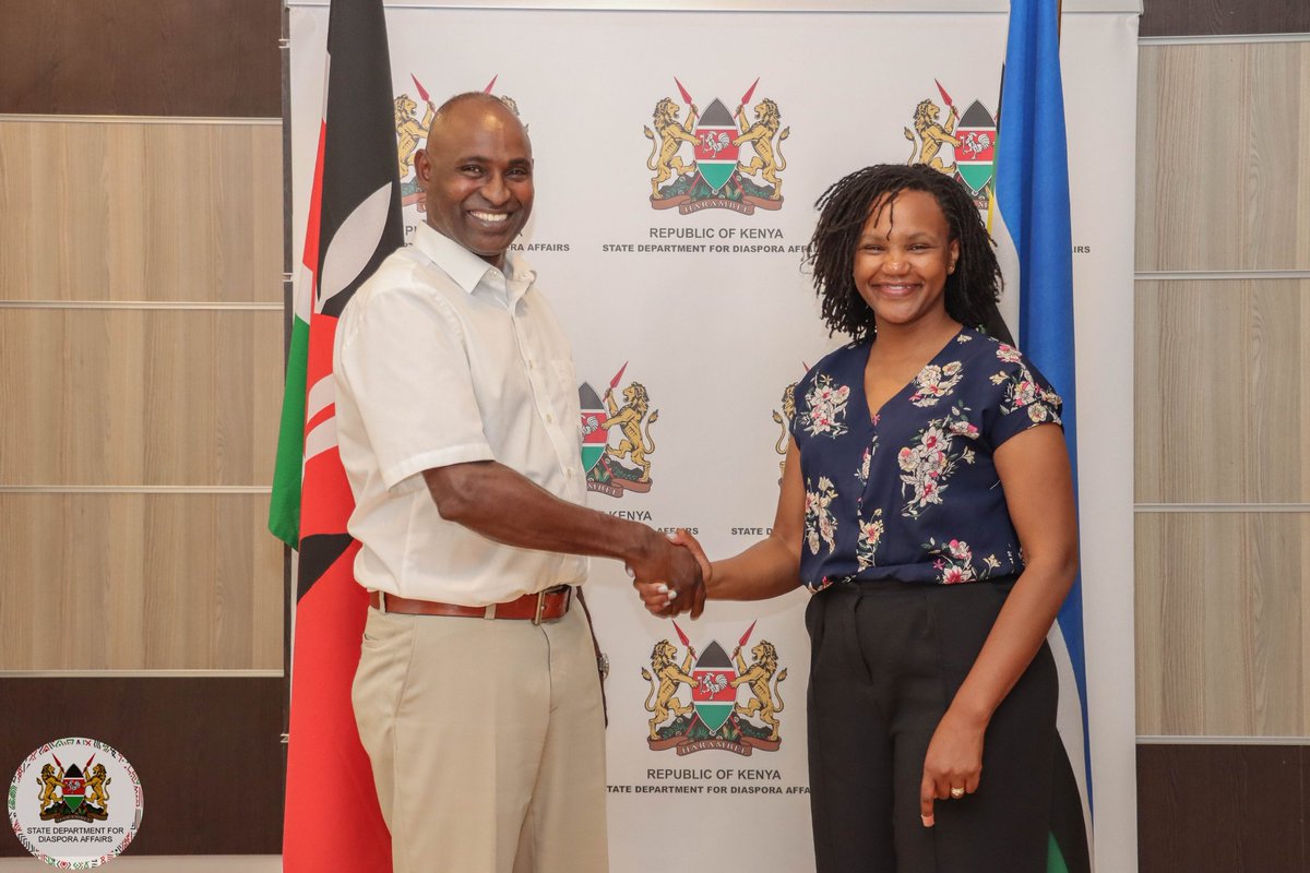 Diaspora_KE's tweet photo. Today on #DiasporaHour, PS @roselinenjogu  met Mr. Hassan Osman Bonaya, a Kenyan professional based in Denmark, to explore opportunities for collaboration in various areas including diaspora investment, technology transfer, skills exchange, innovation partnerships, and capacity-building initiatives.

PS Njogu reaffirmed the Government’s commitment to creating an enabling environment for diaspora investment through the Diaspora Investment Support Office (DISO). 

The PS further commended the Kenyan diaspora, as strategic national partners, for channeling their expertise, capital and global networks toward Kenya's growth and development. #DiasporaFirst