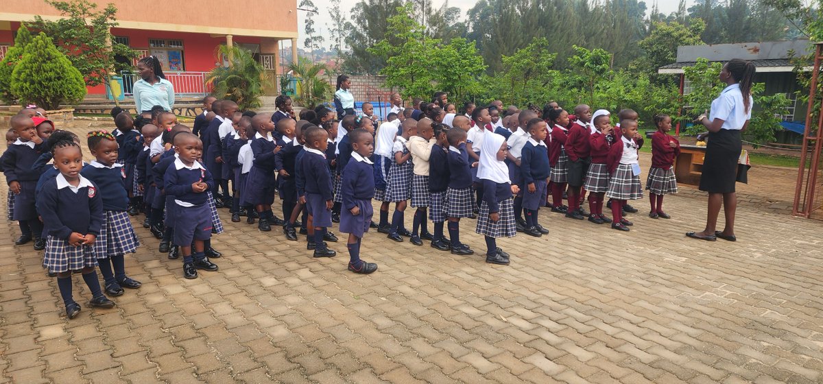 Springvillejr's tweet image. Assembly time at Springville Junior School! Learners united in learning, sharing, and growing together as a community of bright young minds. ✨🎓”