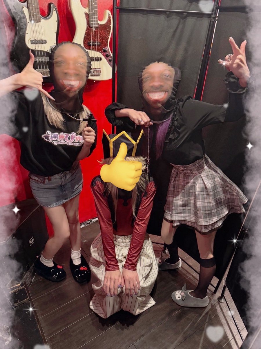 pipi_823_'s tweet image. 今年のハロウィンは謎の宗教団体でした