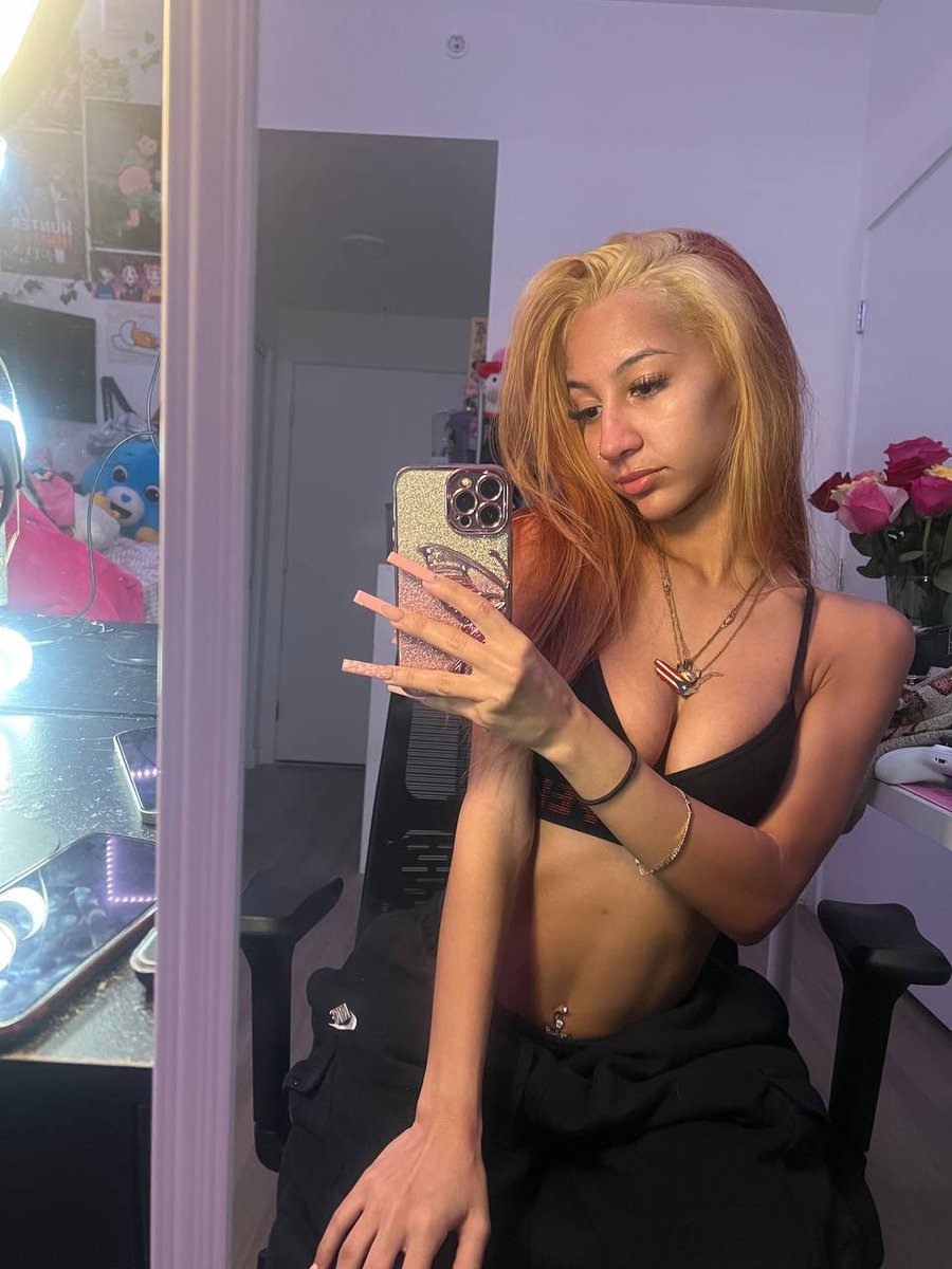 say hiiiii 🤭