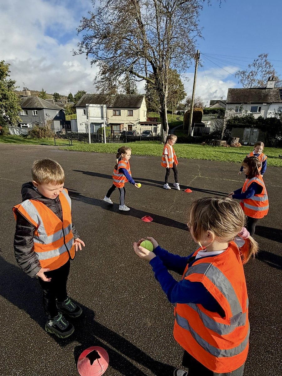Year 2 had a terrific time at the Cricket Festival today! Thank you to Adam at Cumbria Cricket and St Martin and St Mary’s for hosting. 

🌳 🏏 🤝 🌳