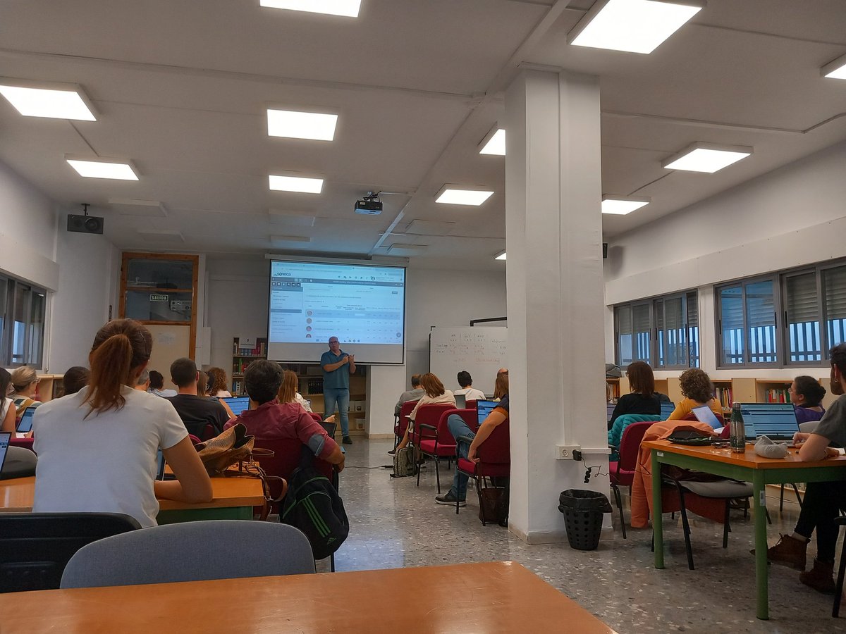 Esperanza María Ortega García tweet media