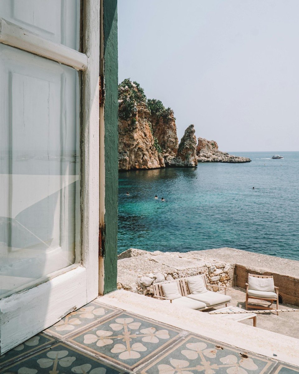 Pure Sicily tweet media