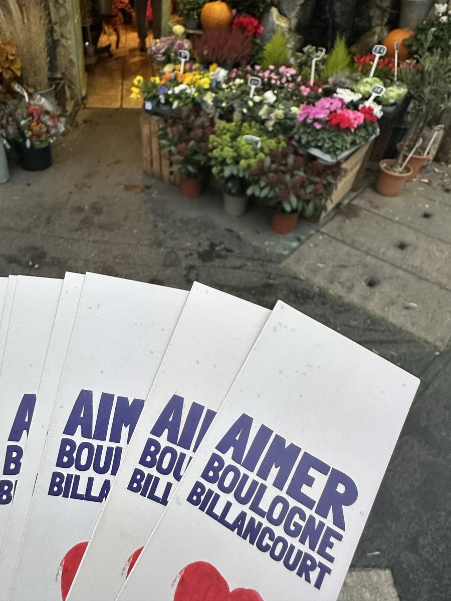 SebPorcher's tweet image. Avec @clemmaz, nous allons à la rencontre de nos commerçants pour échanger autour de notre grande consultation #AimerBoulogne.
Écouter, comprendre, construire ensemble pour l’avenir de Boulogne-Billancourt