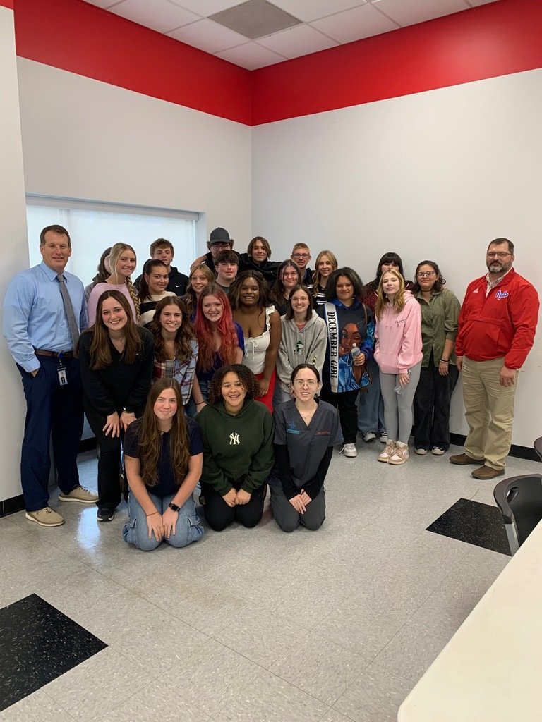 MPASDVikings's tweet image. A huge thank-you to the MP Rotary Club for hosting their annual Vocation Day! 🙌 25 MP students explored local career opportunities thanks to our amazing community partners who sponsored student visits. #ServiceAboveSelf #CareerReady #CommunityStrong @mpavikings