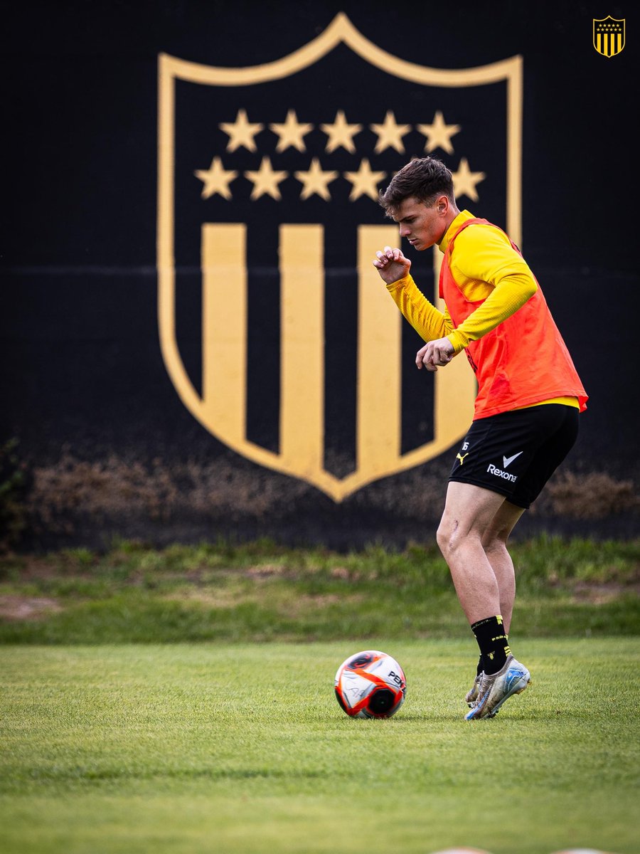 Wilson Méndez (@wilsonmendez86) on Twitter photo Buena noticia para <a href="/OficialCAP/">PEÑAROL</a> Tomas Olase entrena a la par del plantel principal 
#TodoPelota
<a href="/CarveDeportiva/">Carve Deportiva</a> Buena noticia para <a href="/OficialCAP/">PEÑAROL</a> Tomas Olase entrena a la par del plantel principal 
#TodoPelota
<a href="/CarveDeportiva/">Carve Deportiva</a>