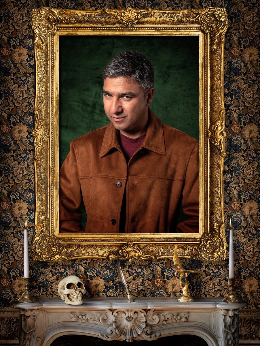 vitt2tsnoc's tweet image. We all thought the clever one would be Stephen Fry but really, Nick is the MASTERMIND. #CelebrityTraitors