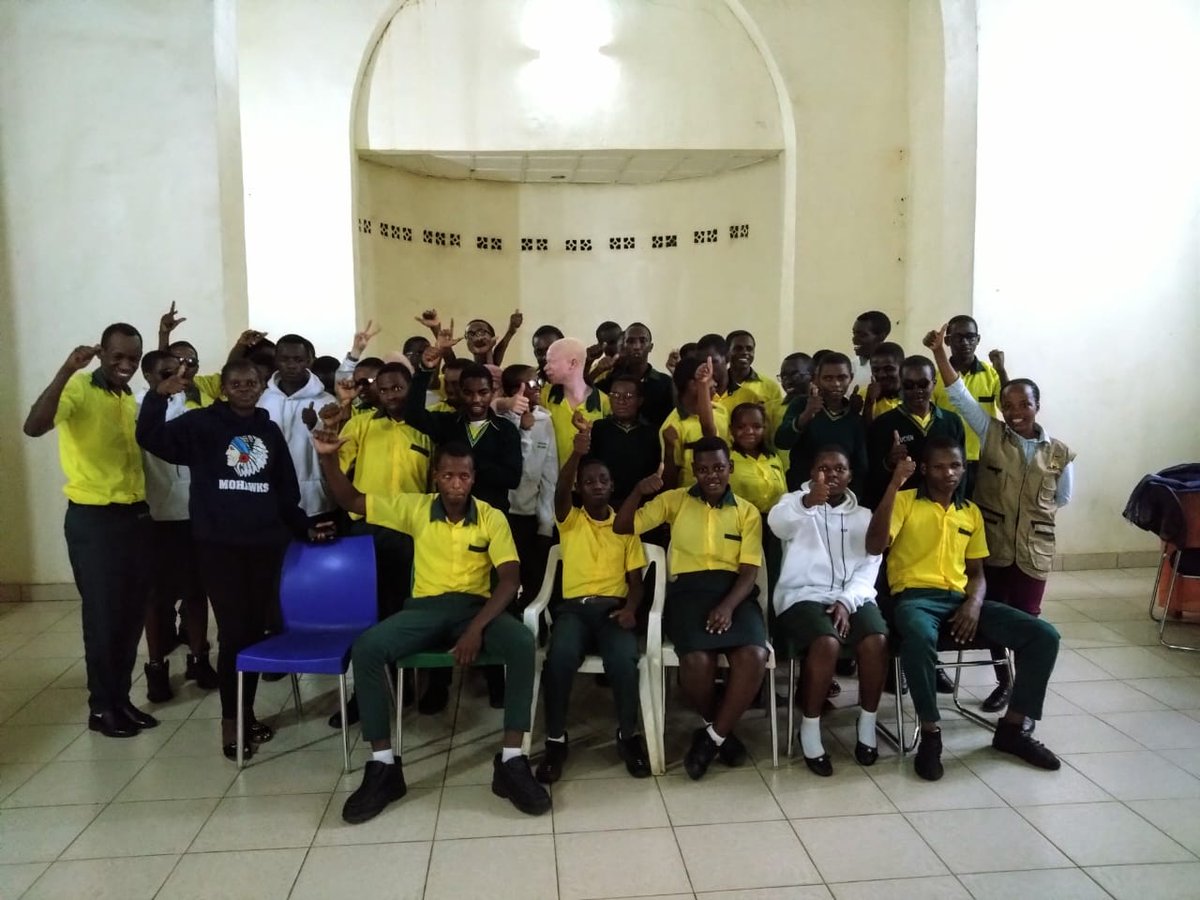 informed_gens's tweet image. Today we have successfully raised awareness on #MentalHealth through #IFGClub at HVP Gatagarata in @RwamaganaDistr to empower club members to lead peer supportive spaces in their school and communities. 

#IFGClub #NoOneIsImmune 
#MentalHealthMatters 

@harerimana_tito @CMuvunyi