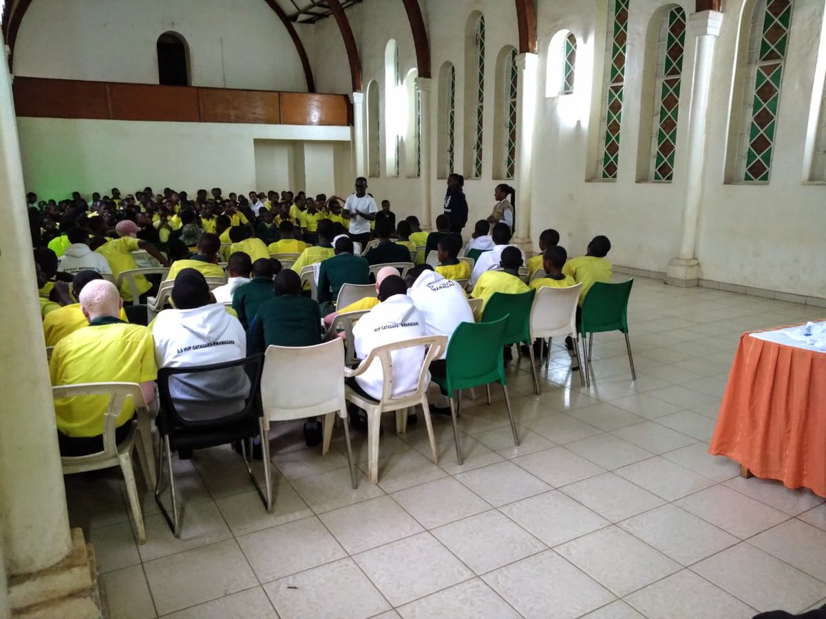 informed_gens's tweet image. Today we have successfully raised awareness on #MentalHealth through #IFGClub at HVP Gatagarata in @RwamaganaDistr to empower club members to lead peer supportive spaces in their school and communities. 

#IFGClub #NoOneIsImmune 
#MentalHealthMatters 

@harerimana_tito @CMuvunyi