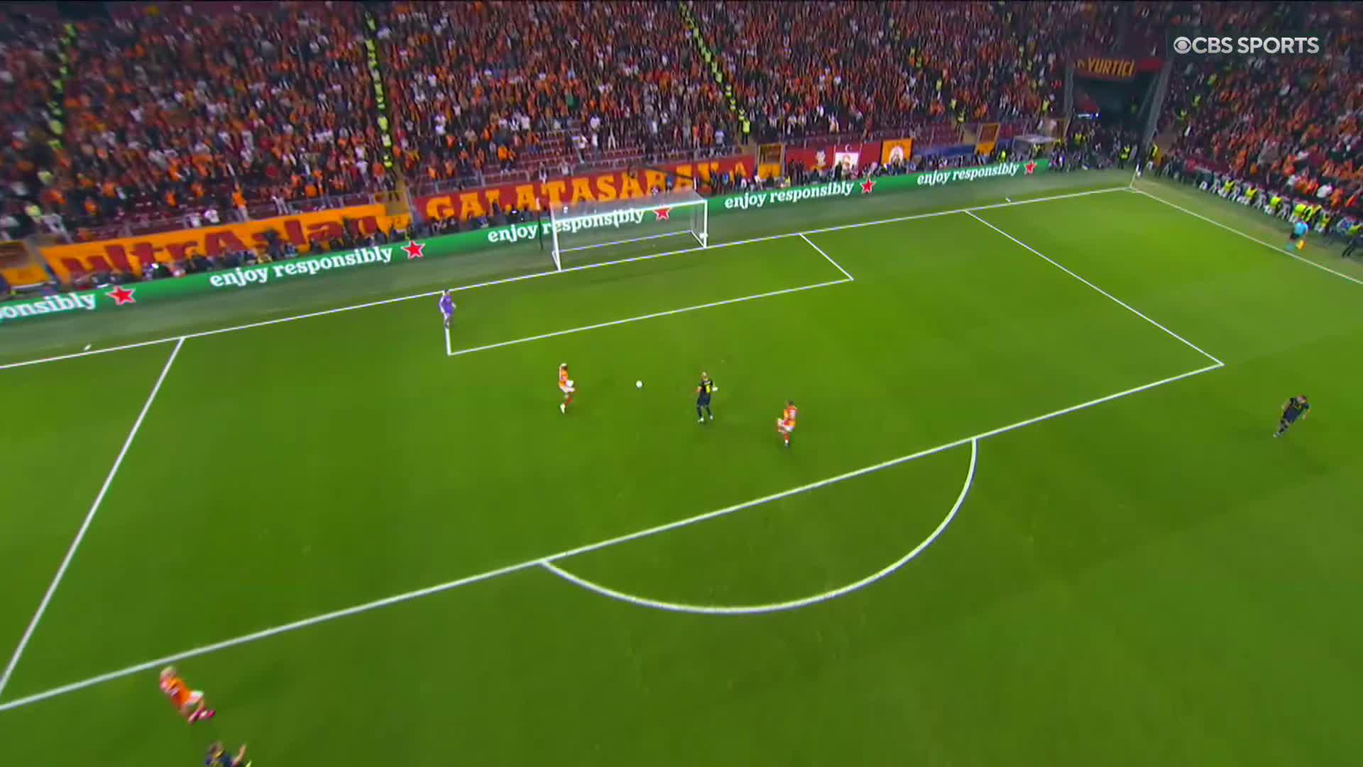He's at it again ✌️Victor Osimhen doubles Galatasaray's lead after a huge Bodø/Glimt mistake ⚽