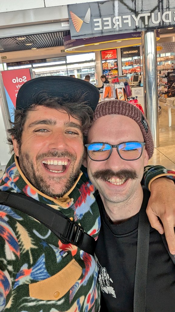 You know it's <a href="/Lambda_World/">Lambda World</a> time when you casually meet in the Madrid airport with these two guys (one during morning and the other during the afternoon) cc <a href="/vergauwen_simon/">Simon Vergauwen</a> <a href="/trupill/">Alejandro Serrano</a>