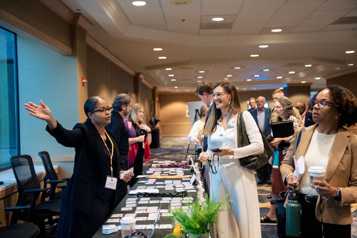 Ten Across tweet media