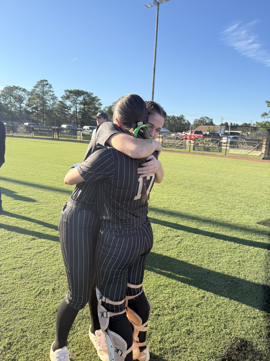 Avery Smith tweet media