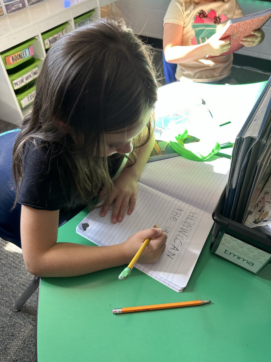 1st graders working on asking questions while they read. <a href="/MBRoadrunners/">Meadowbrook NKC</a>
