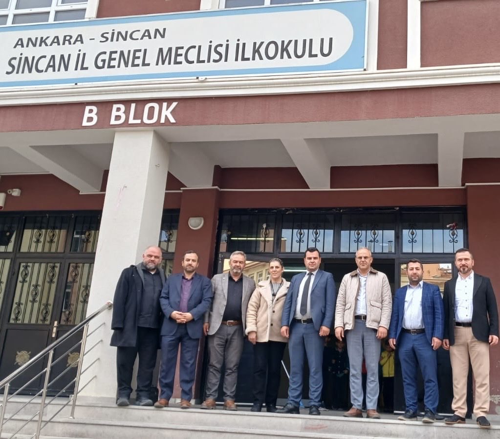 📍Hoca Ahmet Yesevi İmam Hatip Ortaokulu 
📍Taylan Araslı İlkokulu 
📍Sincan İl Genel Meclisi İlkokulu
📍Sincan İlkokulu 
📍Orhangazi Ortaokulu

Okullarımızı ziyaret ederek eğitim gündemine dair fikir alışverişinde bulunduk.

Detaylar👉 facebook.com/share/p/1MCNHm…