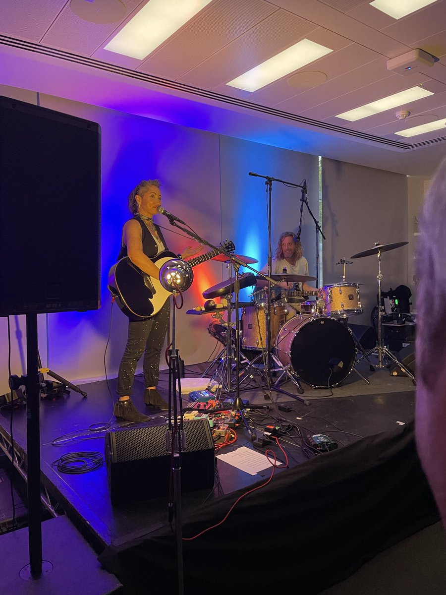 JasonBen_wonit6's tweet photo. So good to welcome KT Tunstall &amp; Andy Razorlight Burrows to BMG towers tonight … a stormin set &amp; a fitting send off to me before I depart for pastures new ! ☹️❤️ https://t.co/q4Rg9b6F2a