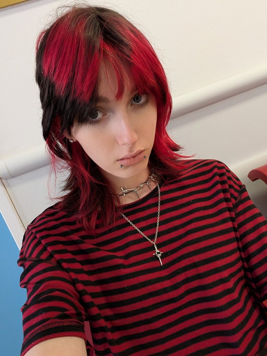 BitingNyx's tweet photo. @probablypiper @kat_moder So do I, it seems:3 https://t.co/QYGZNk2yI8