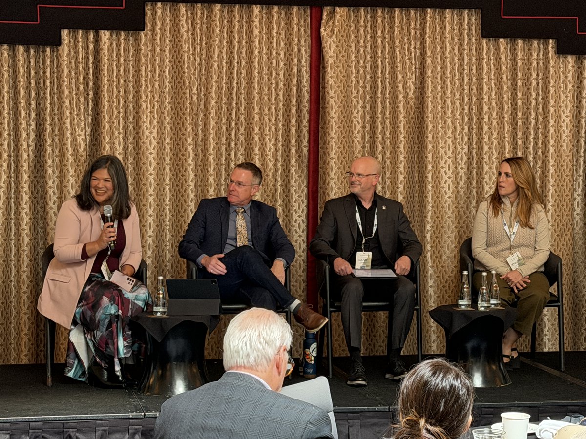 MtnCountiesWRA's tweet photo. 💧 MCWRA members Nevada Irrigation District (NID) &amp; @PlacerWater (PCWA) joined the @PlacerBusiness 2025 DC Summit to discuss “Utilities as a Competitive Economic Driver.”

Great insights from Jennifer Hanson &amp; Tony Firenzi!
#MCWRA #water #cawater https://t.co/j9WbI1IyBi