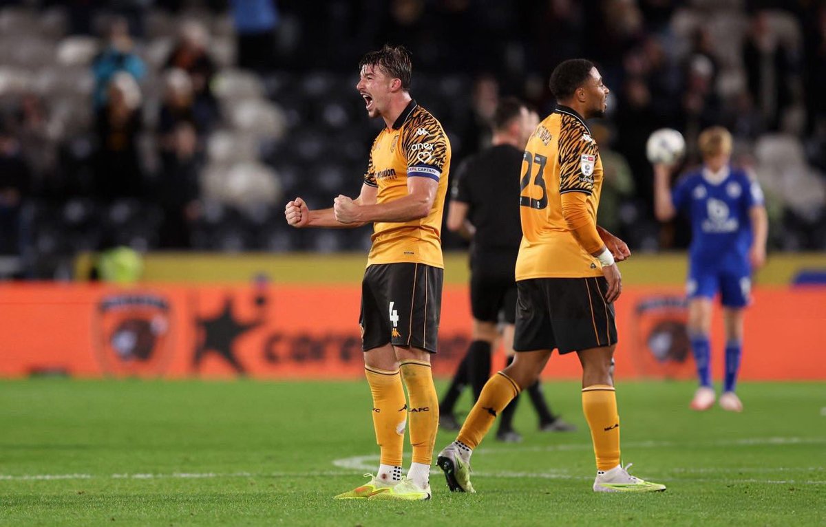 Enjoyable night at the MKM😁.
3 on the bounce! Fans 🔥