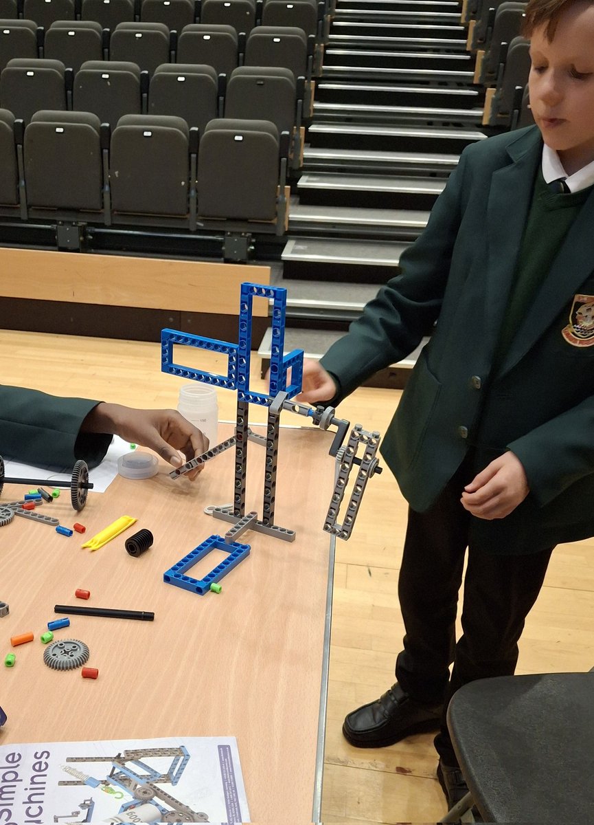 St Stephen's HS STEM tweet media