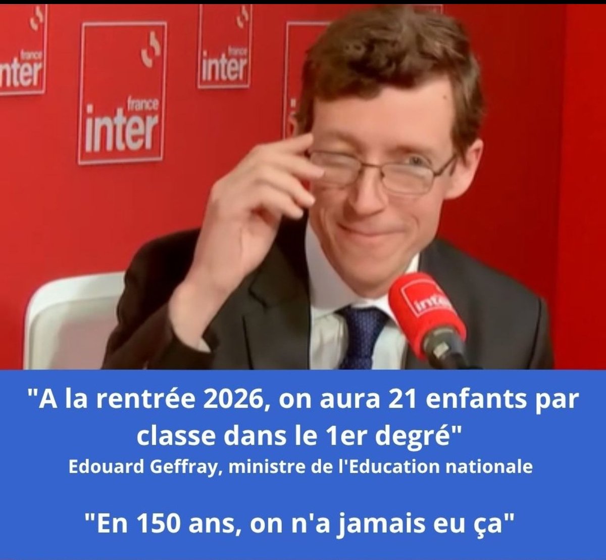 Les Stylos Rouges tweet media