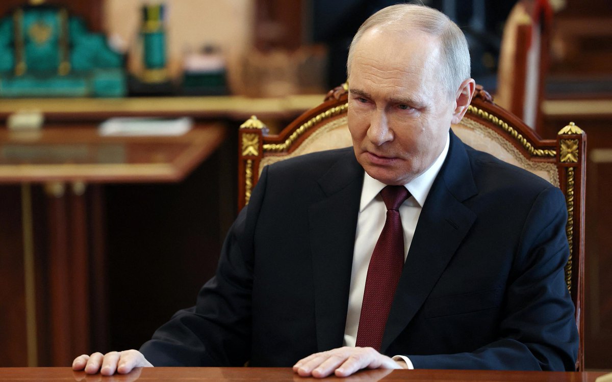 BalkanskeNews's tweet photo. Rusija je još jednom pokazala da za nju mir nije cilj, nego sredstvo propagande. Nakon sastanka između Volodimira Zelenskog i Donalda Trumpa u Washingtonu, Sjedinjene Američke Države predložile su inicijativu za trenutačni prekid vatre na crti bojišta.

https://t.co/DzocUZ8M6b https://t.co/voDlWxECCX