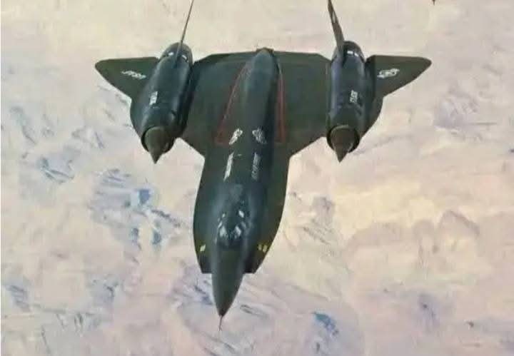 نصرت بادغيسوال (@nyknsrt) on Twitter photo تازه خبر 📢
نن ماښام پنجشېر ولايت کې په یو کور کې یوه جیټ الوتکه پیدا شوی  ای ګرانه وطنه د لالونو خزاني لري د لنډغرو په کورونو کې پريمانه طياري لري 
عکس د توجه لپاره تازه خبر 📢
نن ماښام پنجشېر ولايت کې په یو کور کې یوه جیټ الوتکه پیدا شوی  ای ګرانه وطنه د لالونو خزاني لري د لنډغرو په کورونو کې پريمانه طياري لري 
عکس د توجه لپاره