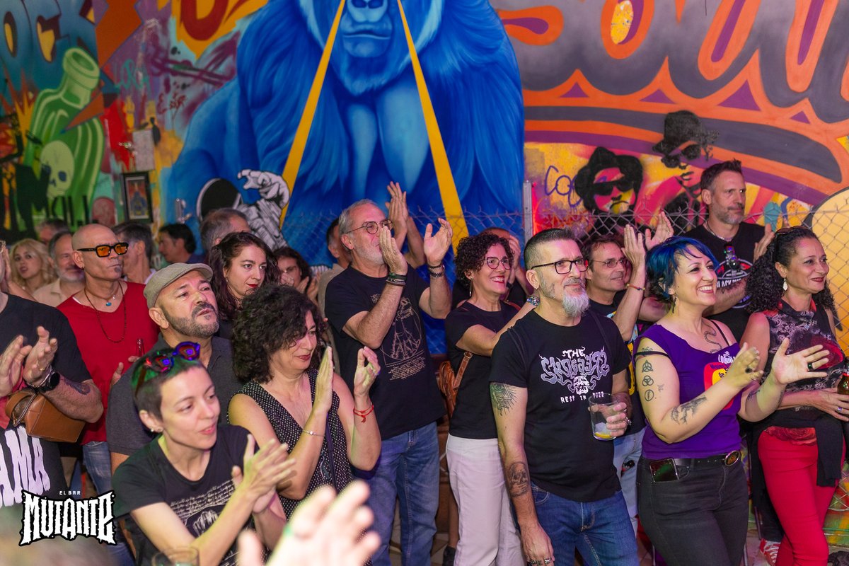 Black Ducados tweet media