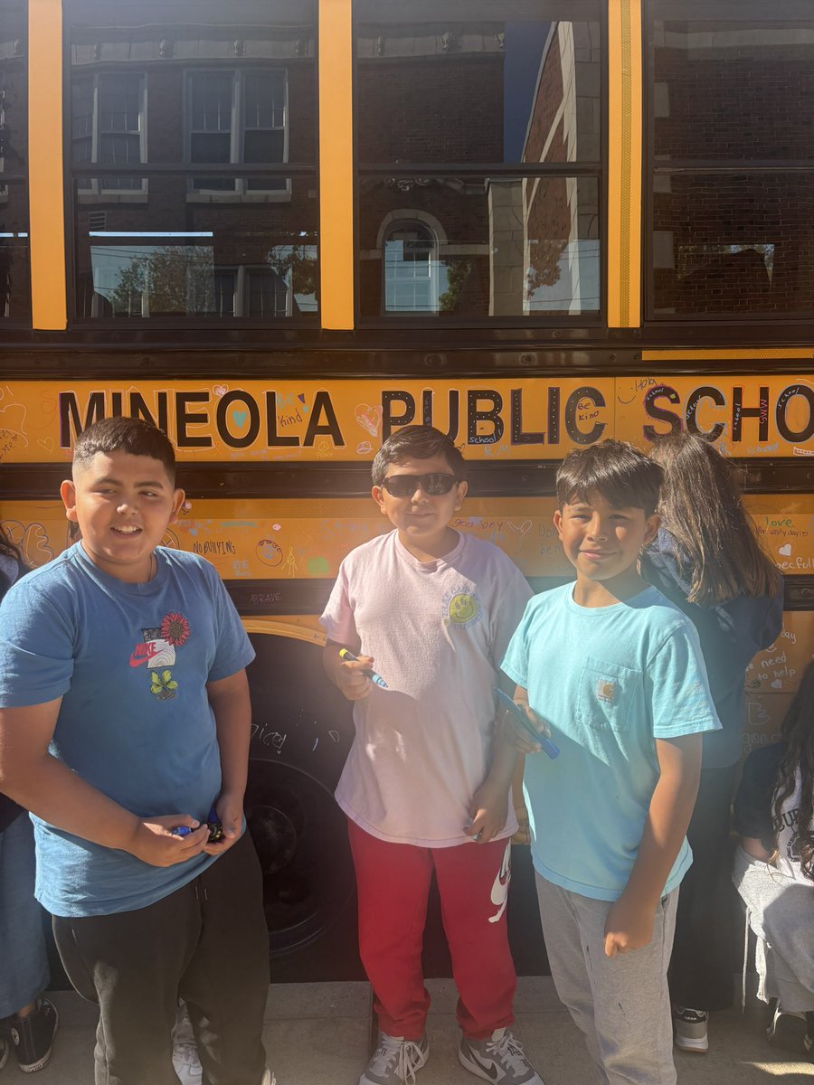 Paulina Lopez tweet media