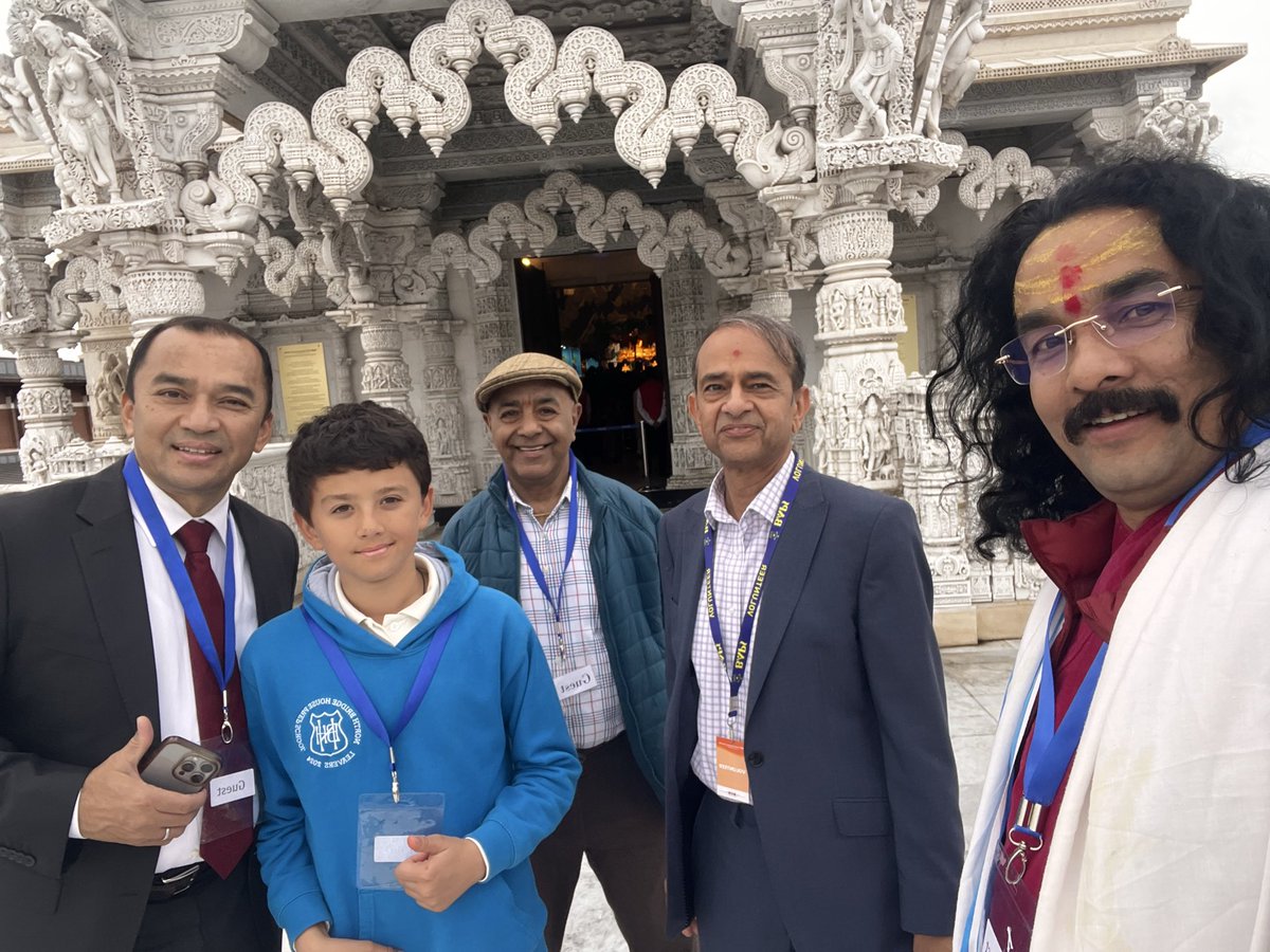 अक्षर धाम वेलायत मा आज दिब्य दर्शन भयो,