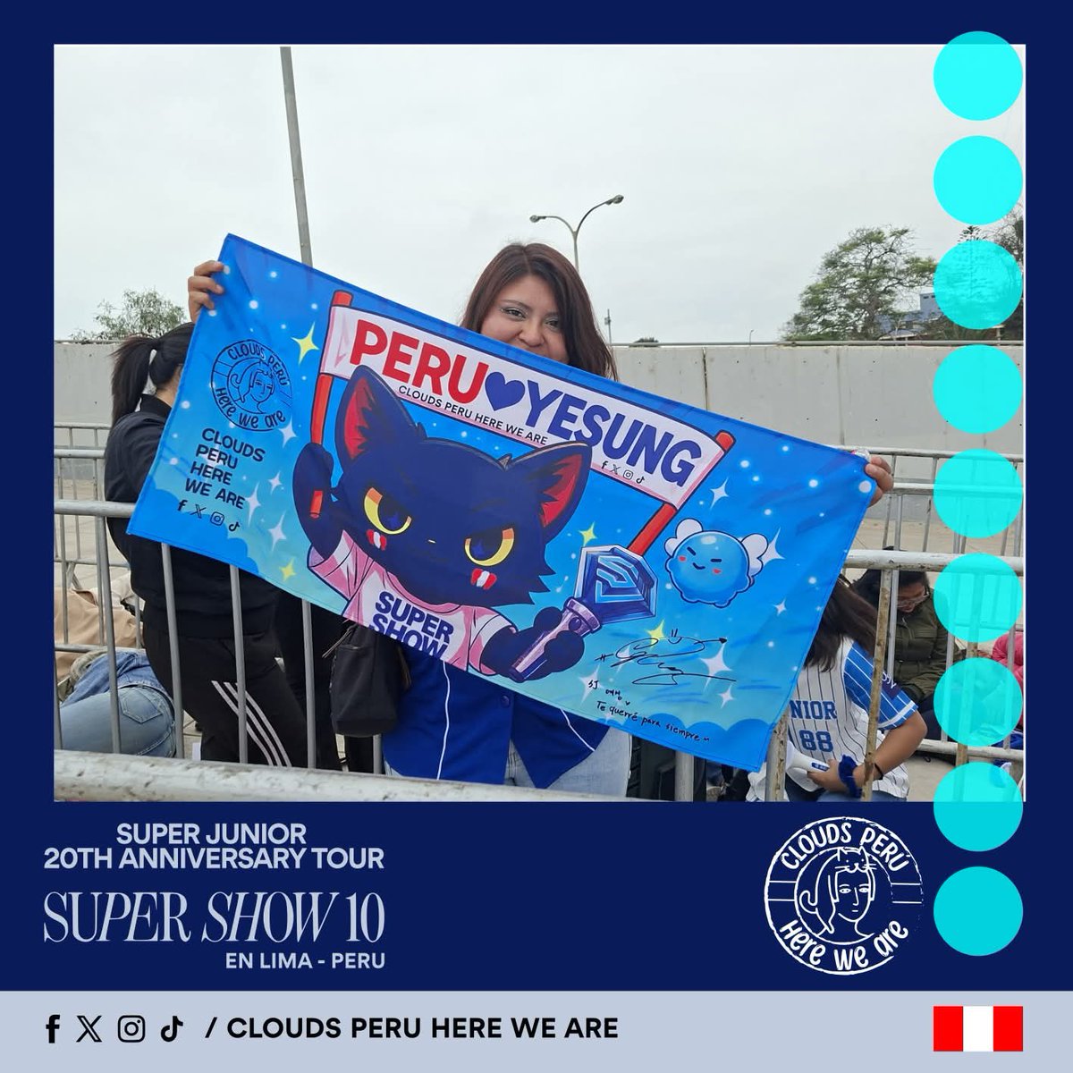 ¡Hola E.L.F.! 🤗
Les compartimos las fotos 📸 que tomamos antes del ingreso al #SUPERSHOW10  en Lima, Perú. 🇵🇪
Gracias por participar y compartir con nosotras el cariño que le tenemos a #SuperJunior 💙 y #Yesung 🐈‍⬛.
<a href="/shfly3424/">Yesung</a>

[parte 7]