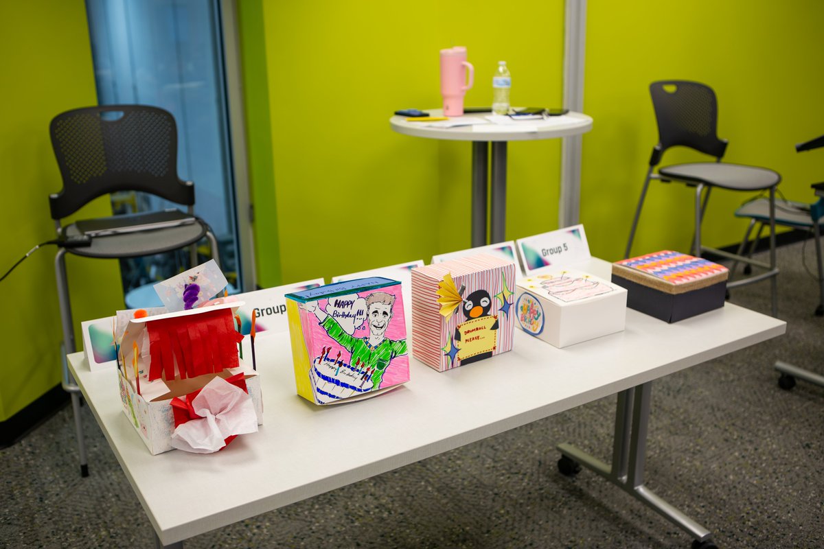 VITAagency's tweet image. We are grateful for this opportunity to give back to the community we proudly serve. Thank you to Feed More for the warm welcome and to our amazing VITA team for showing what it means to lead with purpose! 👏 #VITAConnects #Community #OneCommonwealth