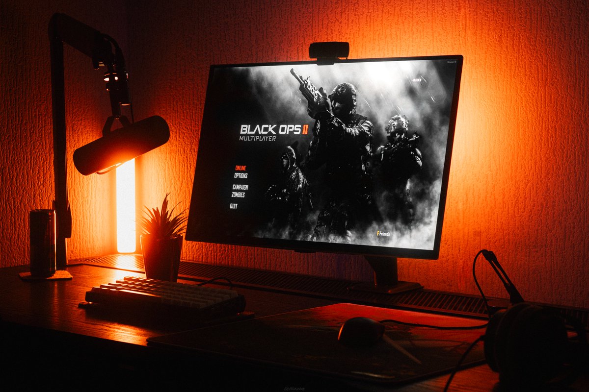 Take me back to 2012 man 

#desksetup