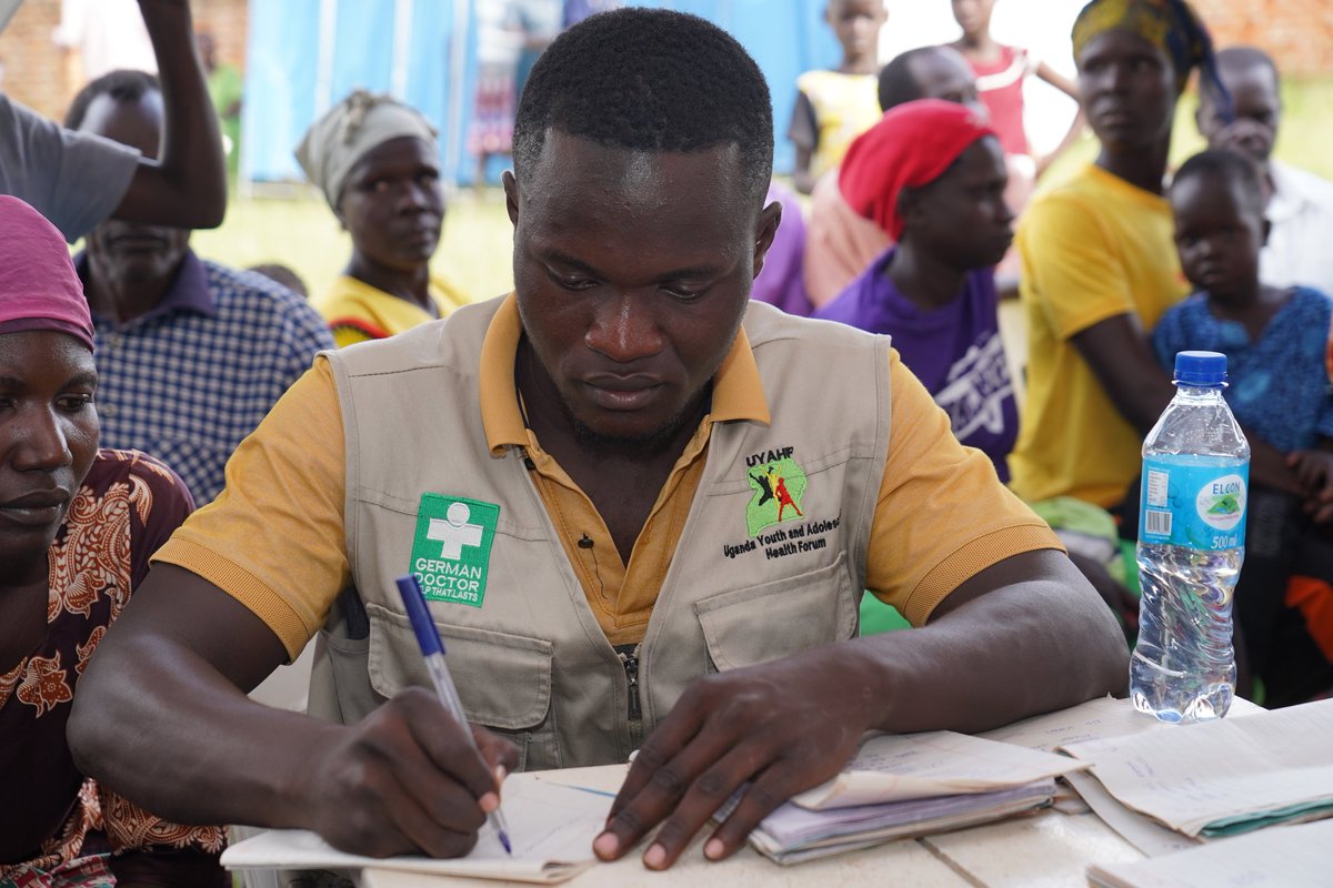 uyahf1's tweet photo. In only a single mobile clinic at Kanyipa, more than 220 individuals were reached with life-saving interventions. Among them, 83 adolescent girls received the HPV vaccine—an important step in the fight against cervical cancer. In addition, 50 young people were immunized against tetanus, while 45 children were protected through measles vaccination.

This milestone marks a significant stride toward improving community health, particularly among mothers and children, and reinforces our commitment to accessible, preventative healthcare for all. @MinofHealthUG @germandoctorske @FarajaAfricaFdn @SonkeTogether #IEHS